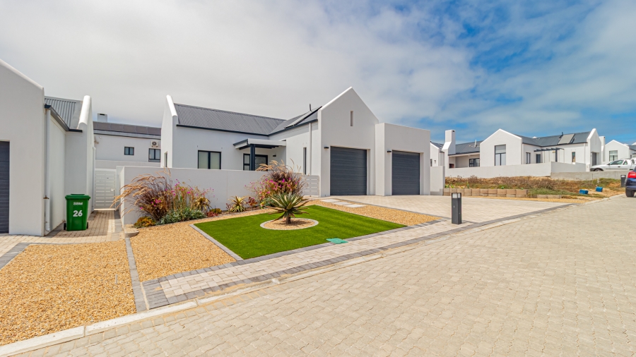 2 Bedroom Property for Sale in Middedorp Western Cape